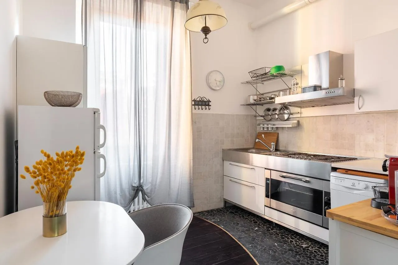 Residenza Sempione 95 Daire Milano 0*,  İtalya